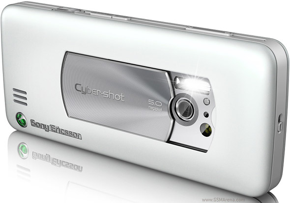 Sony Ericsson C901 GreenHeart